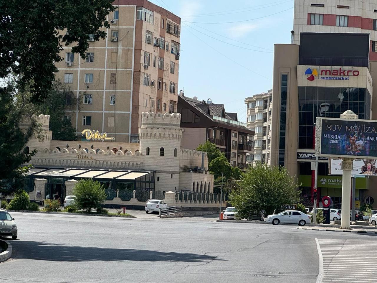 Abay Street- Tashkent City Center Екстер'єр фото