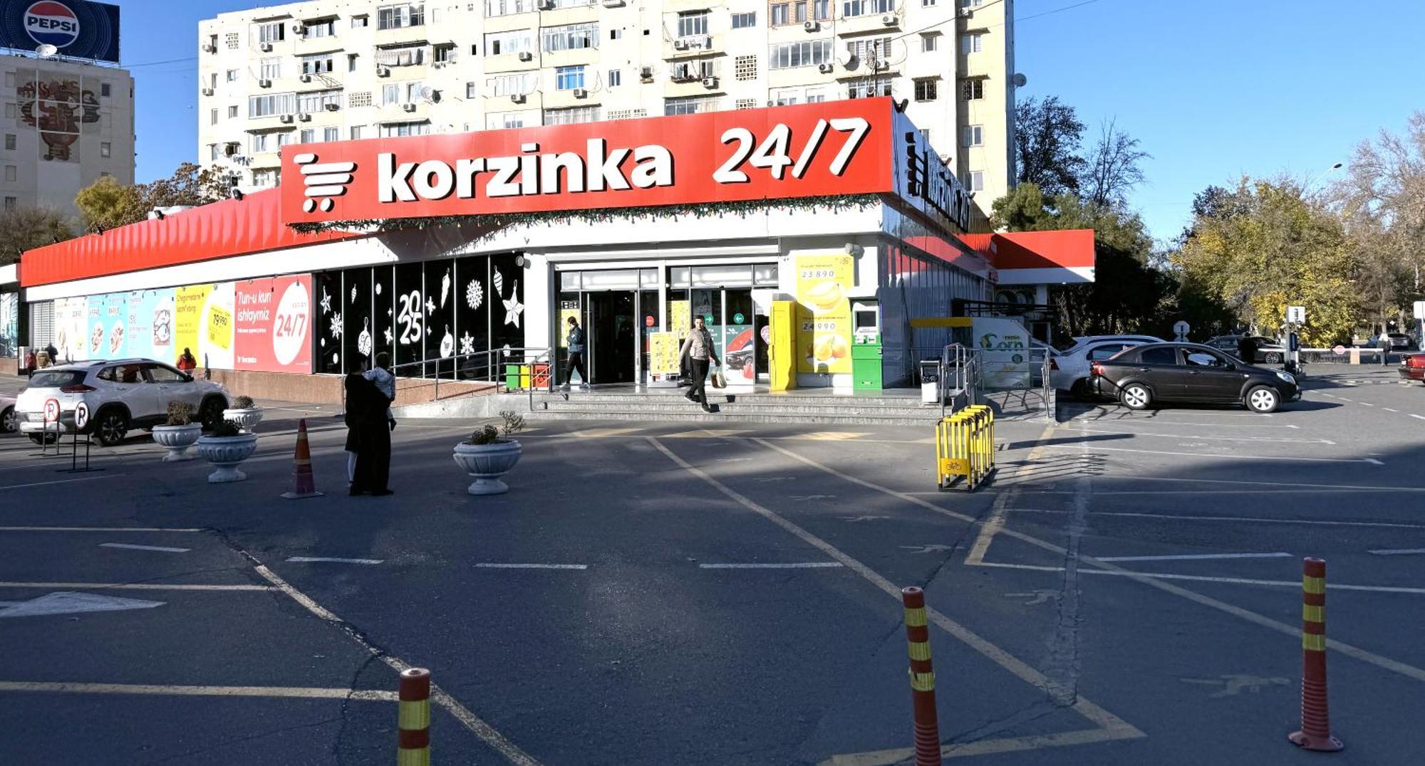Abay Street- Tashkent City Center Екстер'єр фото